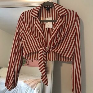 NWT tie top